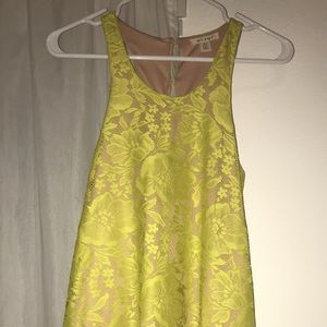 Francesca’s yellow dress.